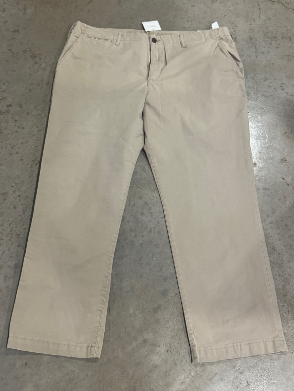 American Eagle Outfitters Men's Tan Chino Pants